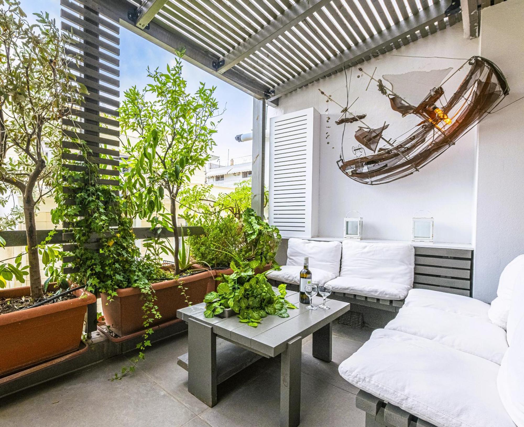 Hidesign Athens Tube Luxury Apt In Kolonaki Exterior photo
