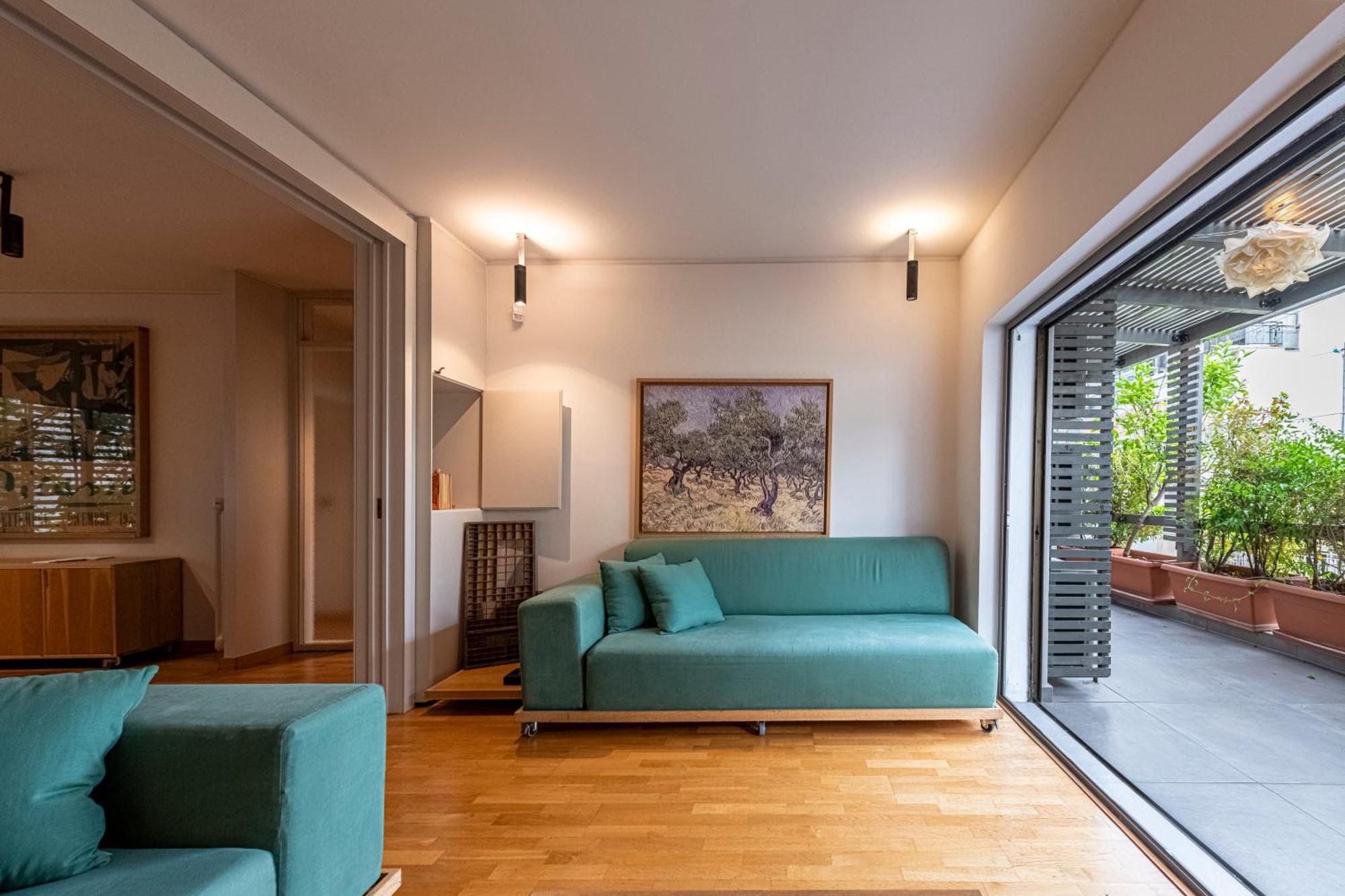 Hidesign Athens Tube Luxury Apt In Kolonaki Exterior photo